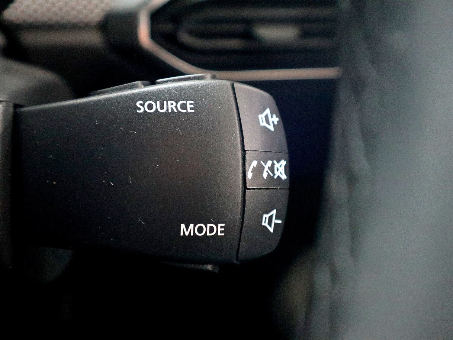 Used Dacia Jogger 2022 for sale - 76713341: Photo 41