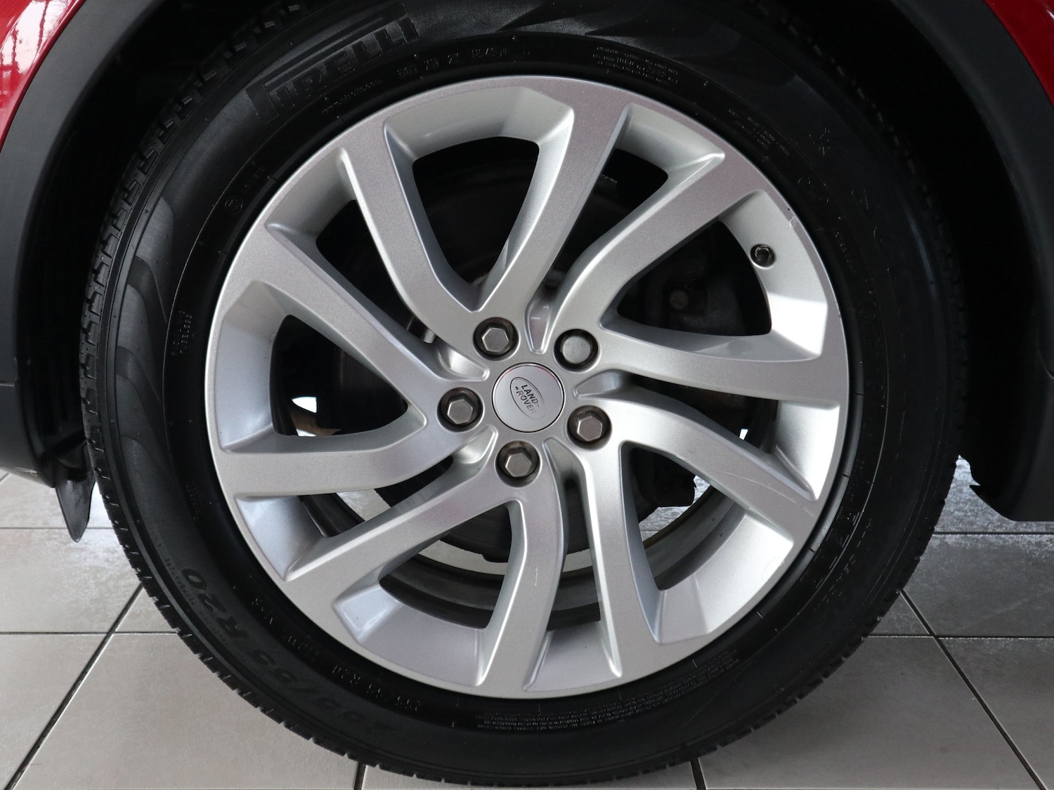 Used Land Rover Discovery 2017 for sale - 76618840: Photo 15