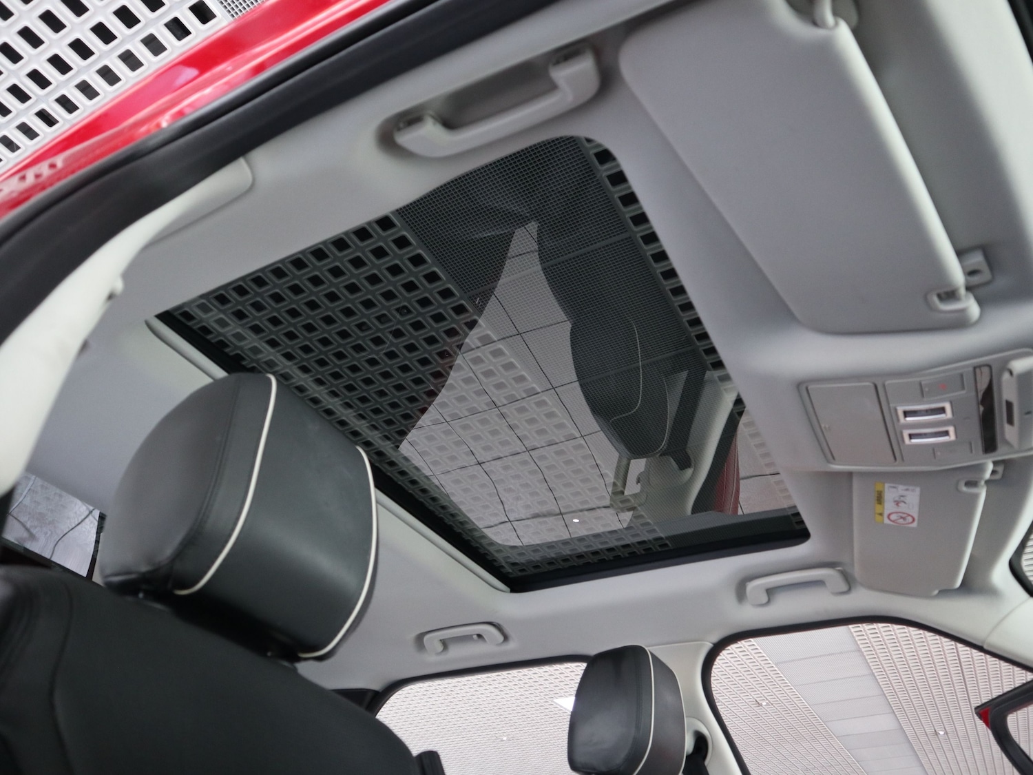 Used Land Rover Discovery 2017 for sale - 76618840: Photo 17