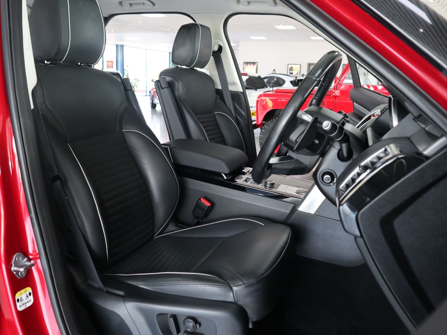 Used Land Rover Discovery 2017 for sale - 76618840: Photo 20