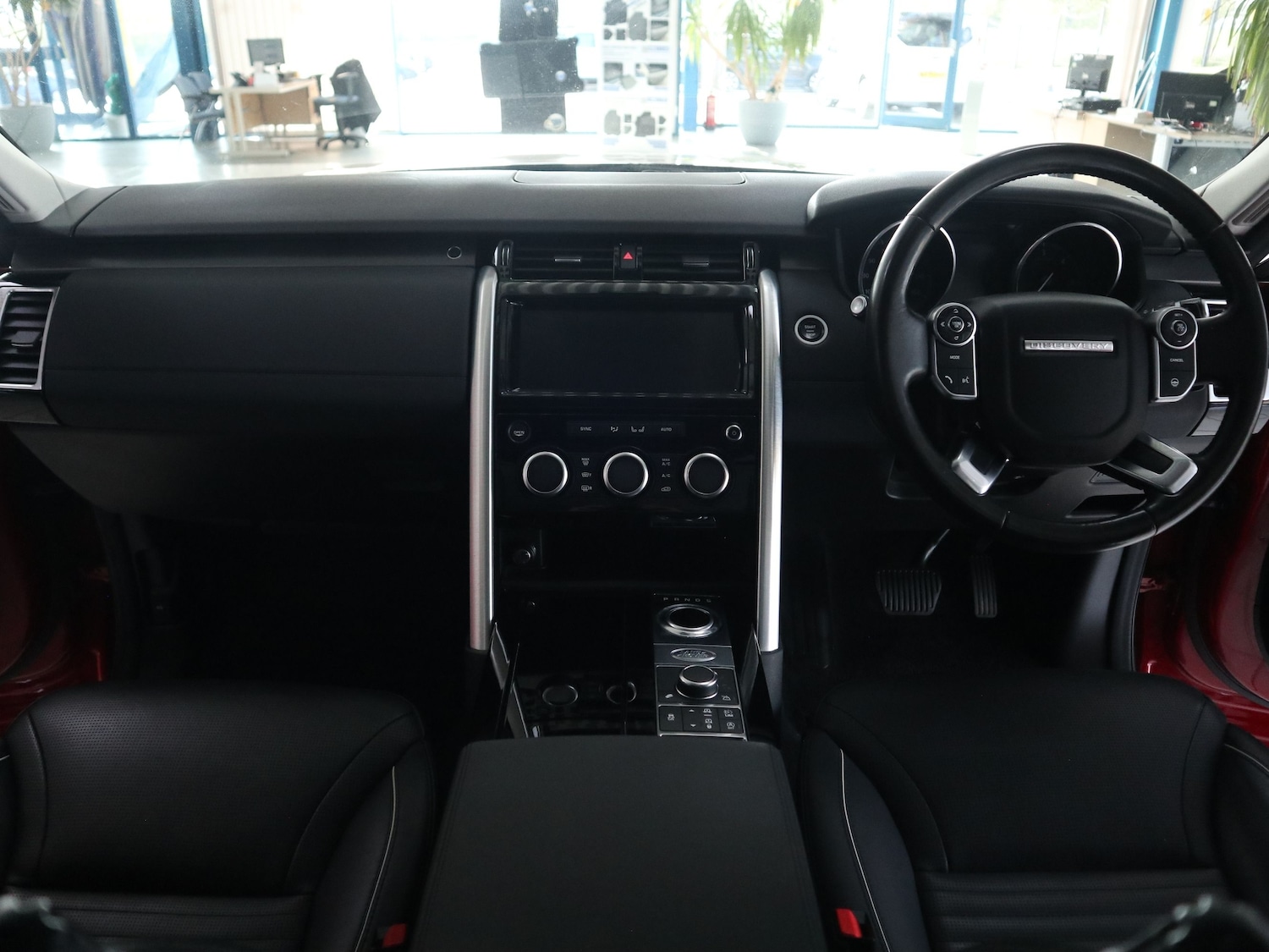 Used Land Rover Discovery 2017 for sale - 76618840: Photo 28