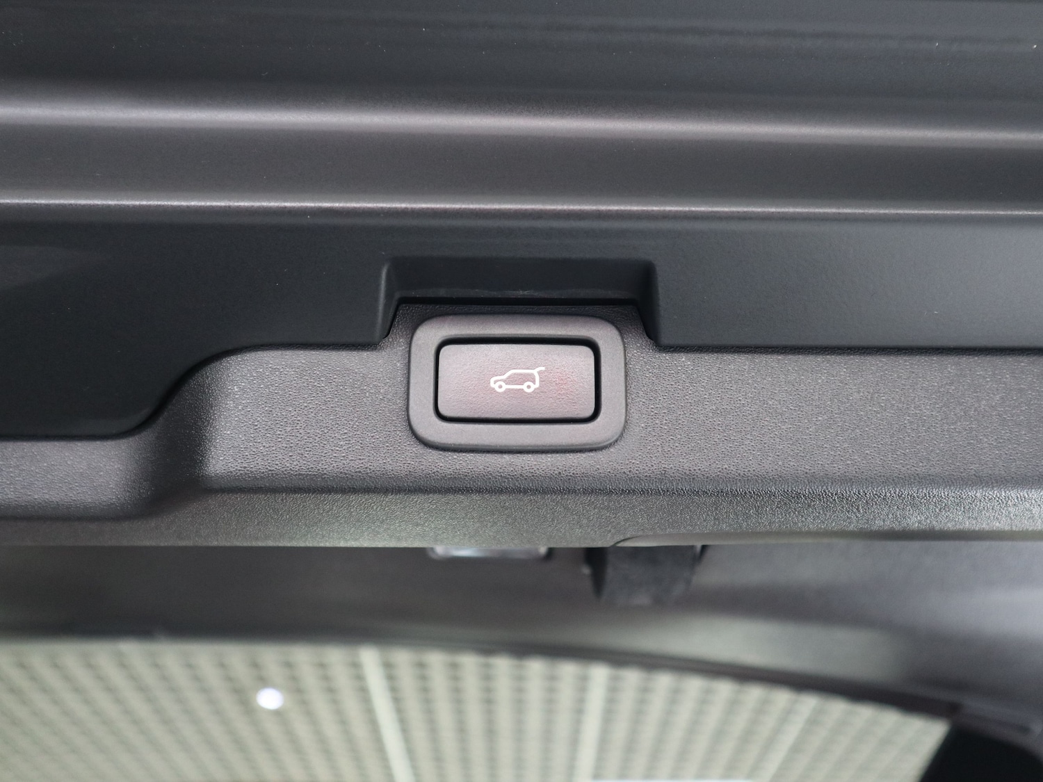 Used Land Rover Discovery 2017 for sale - 76618840: Photo 31