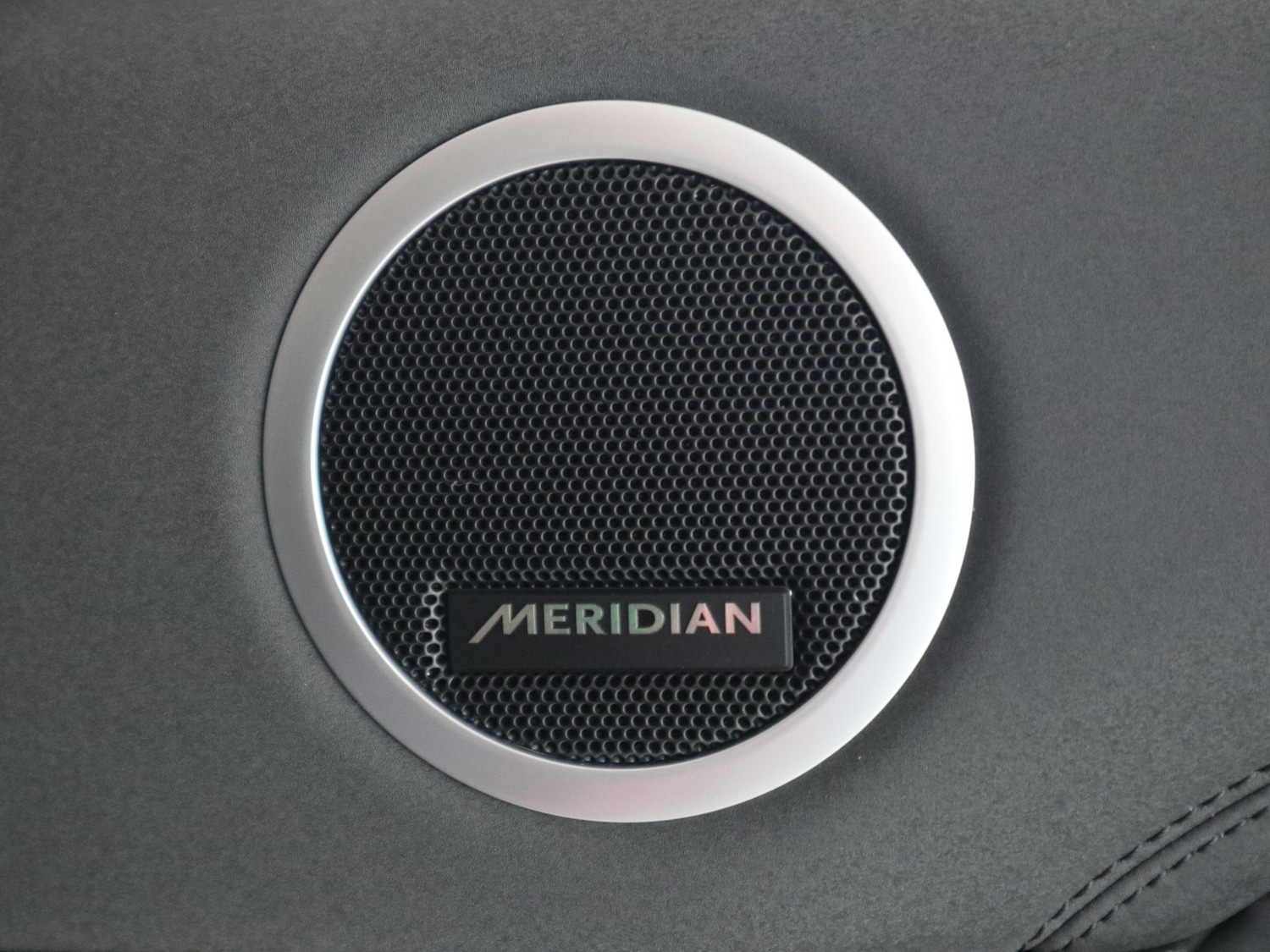 Used Land Rover Discovery 2017 for sale - 76618840: Photo 33