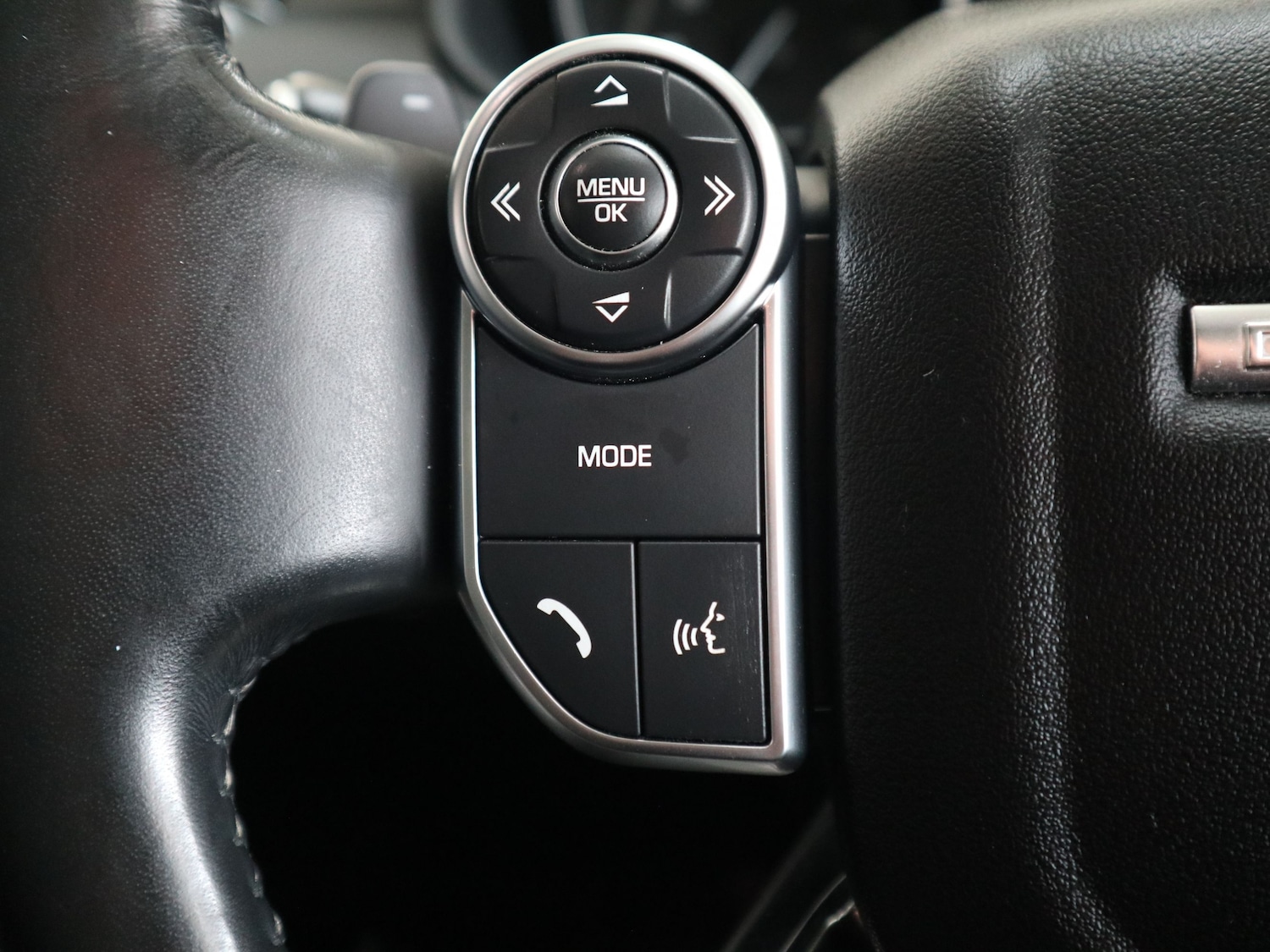 Used Land Rover Discovery 2017 for sale - 76618840: Photo 48