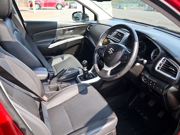 Used Suzuki SX4 S-Cross 2019 for sale - 79246783: Photo