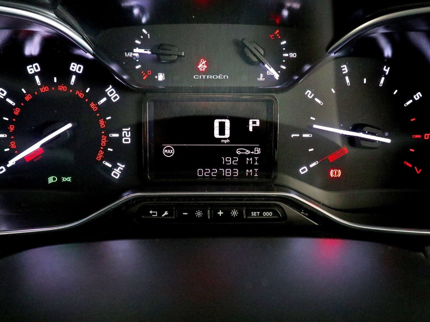 Used Citroen C3 Aircross 2021 for sale - 76198737: Photo 25