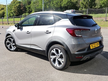 Used Renault Captur 2022 for sale - 75899688: Photo