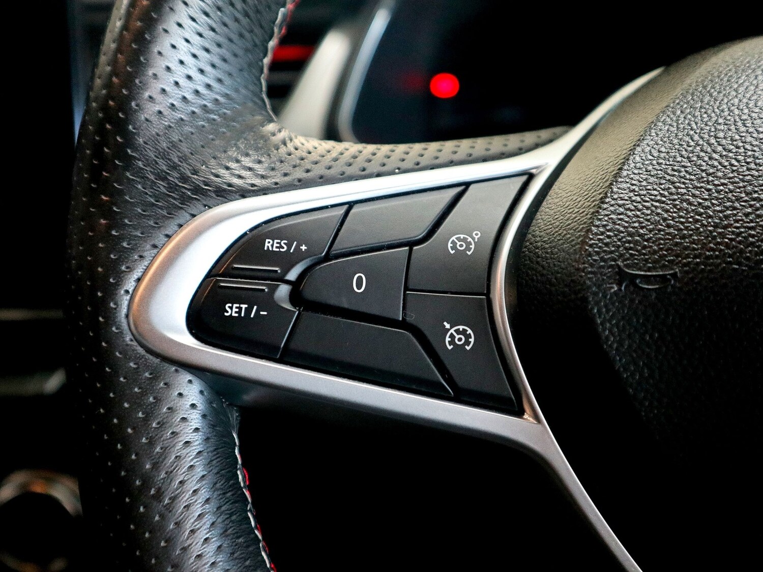 Used Renault Captur 2022 for sale - 75899688: Photo 38