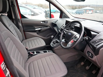 Used Ford Grand Tourneo Connect 2020 for sale - 77781991: Photo