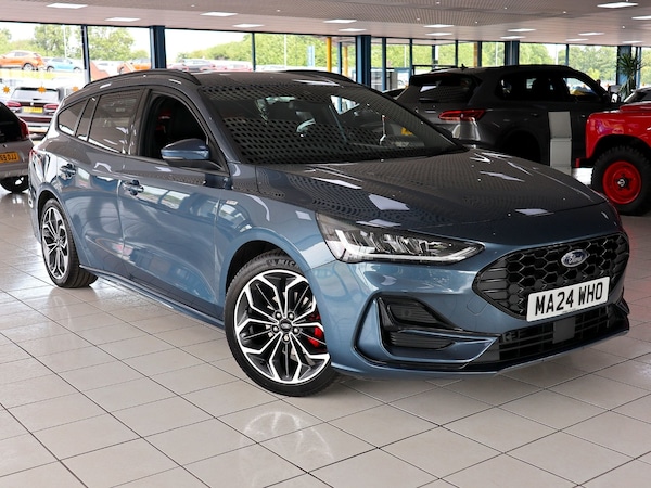Used Ford Focus 2024 for sale - 74617861: Photo 1