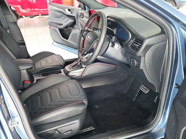 Used Ford Focus 2024 for sale - 74617861: Photo 3