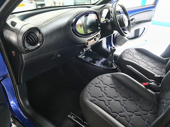 Used Toyota AYGO 2023 for sale - 77548484: Photo