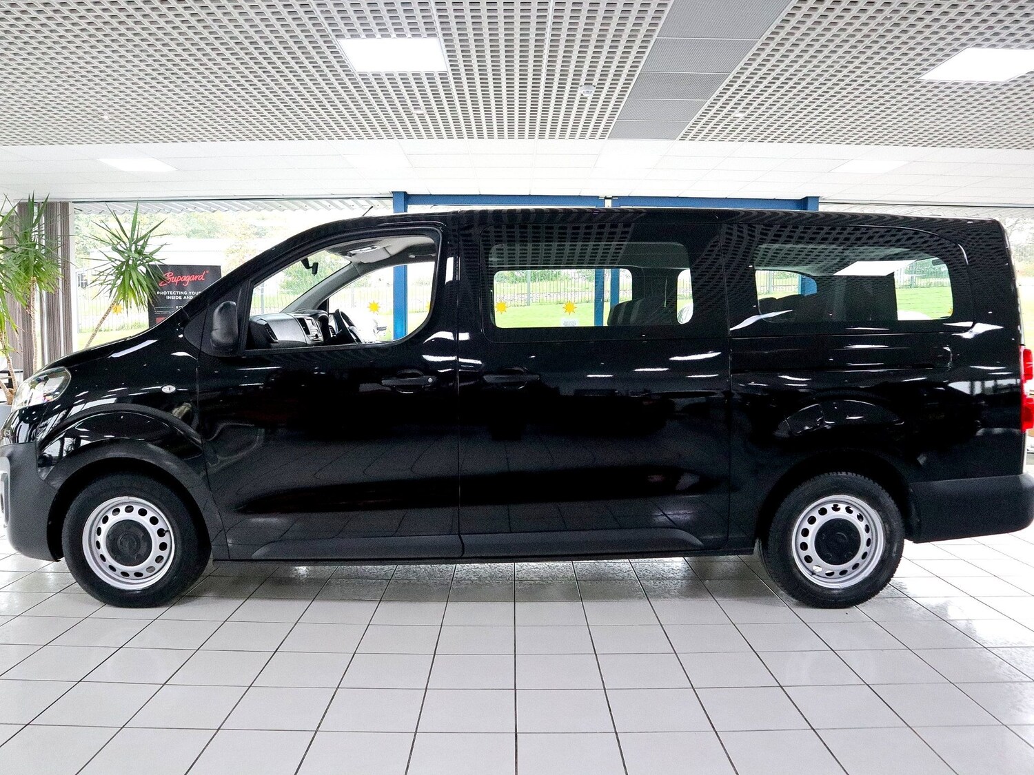 Used Vauxhall Vivaro 2021 for sale - 76307908: Photo 10
