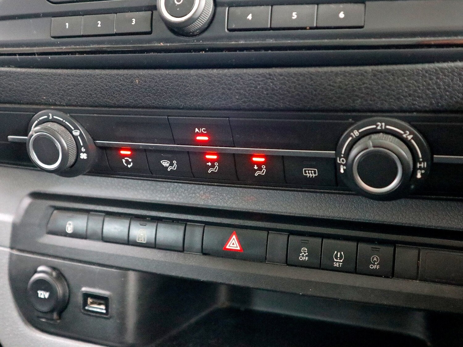 Used Vauxhall Vivaro 2021 for sale - 76307908: Photo 29