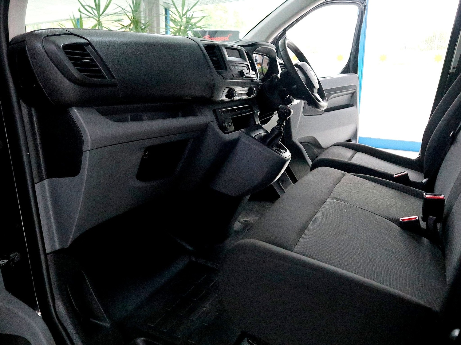 Used Vauxhall Vivaro 2021 for sale - 76307908: Photo 4