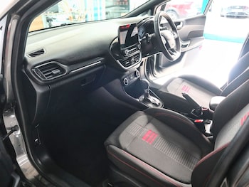 Used Ford Fiesta 2023 for sale - 77968917: Photo