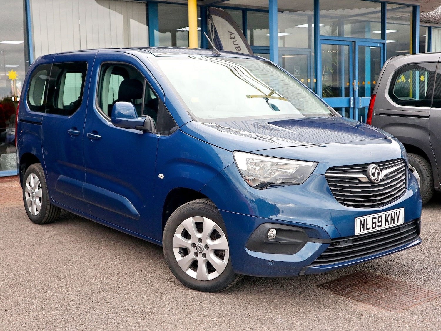 Vehicle 1