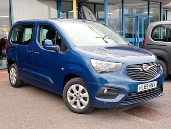 Vauxhall - Combo Life