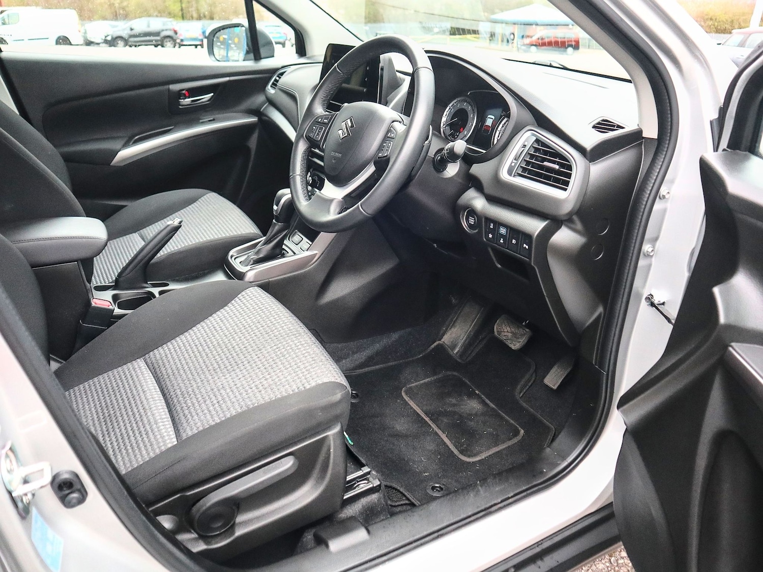 Used Suzuki SX4 S-Cross 2024 for sale - 78004846: Photo 3