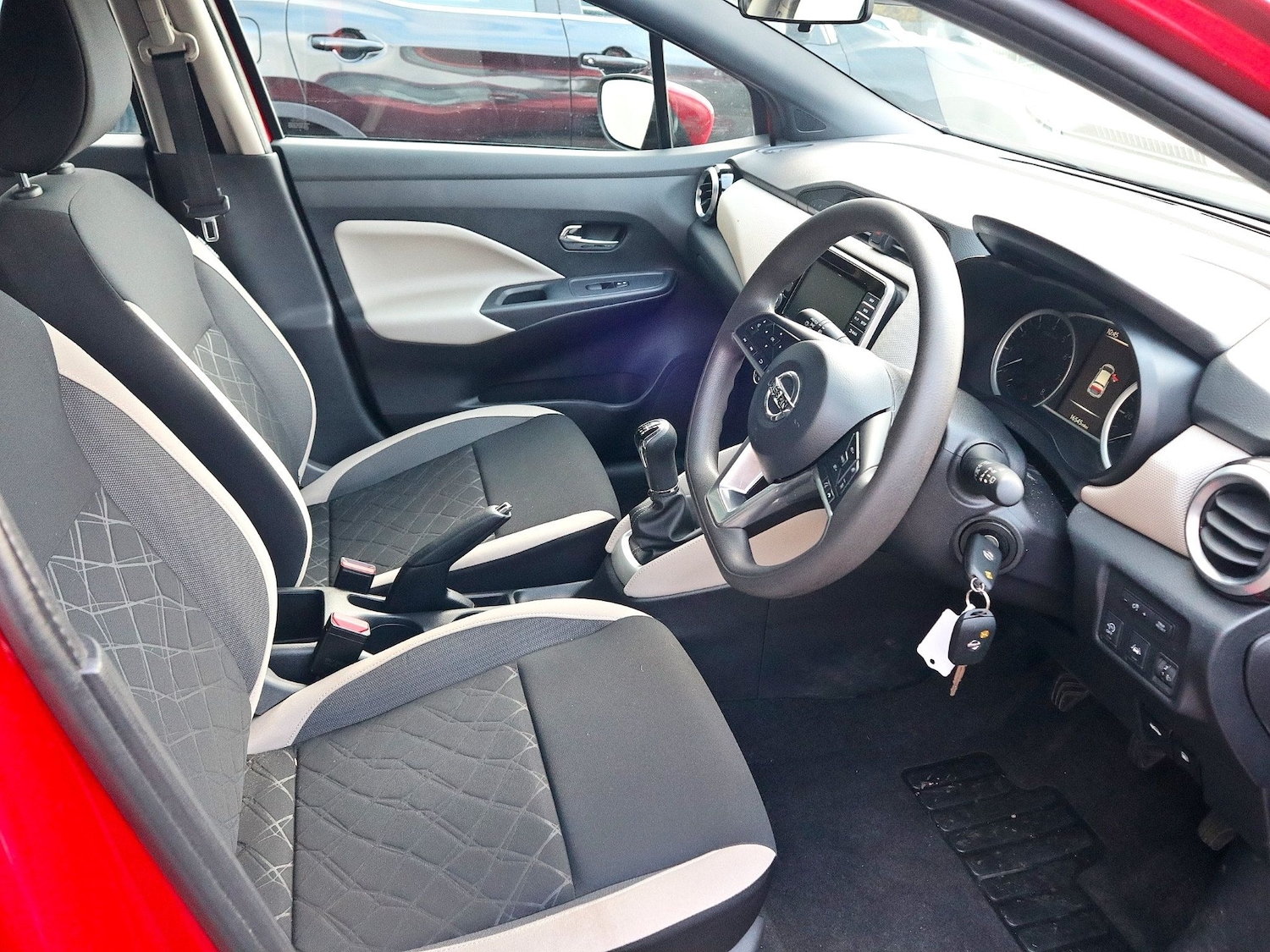 Used Nissan Micra 2018 for sale - 76369501: Photo 3