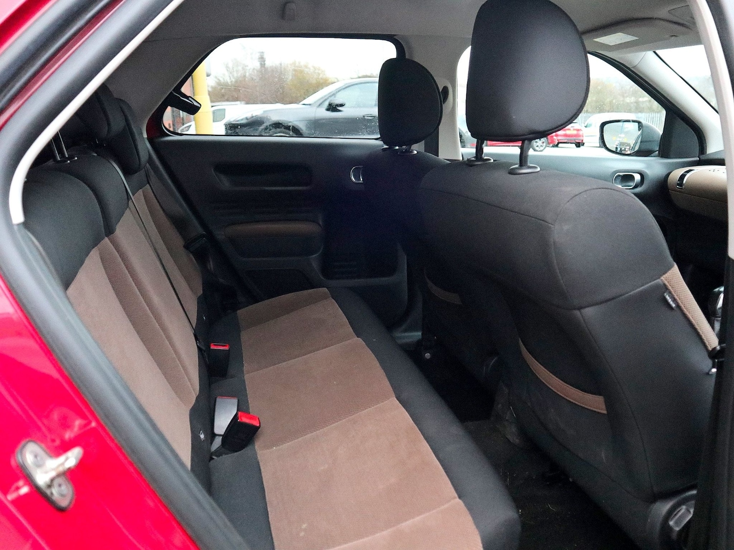 Used Citroen C4 Cactus 2016 for sale - 76911408: Photo 4