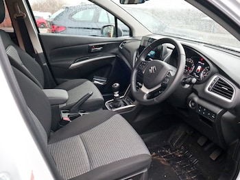 Used Suzuki SX4 S-Cross 2023 for sale - 77213669: Photo