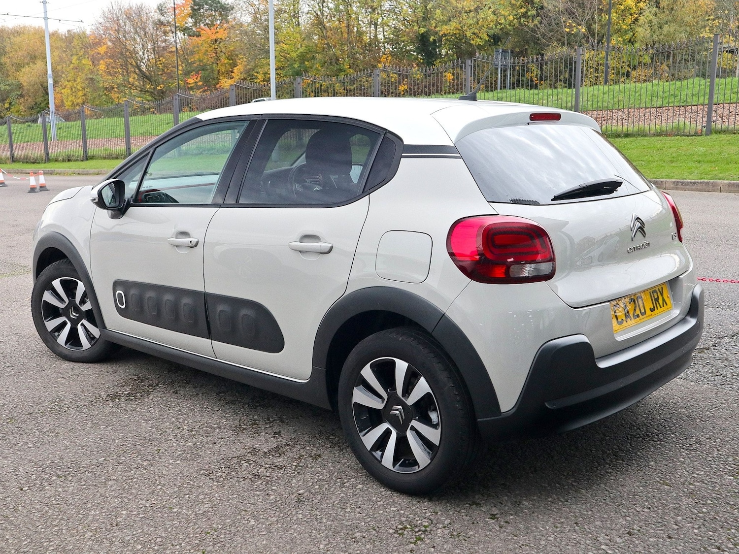Used Citroen C3 2020 for sale - 76483138: Photo 2