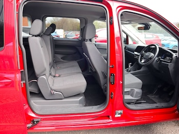 Used Ford Tourneo Connect 2024 for sale - 78274280: Photo