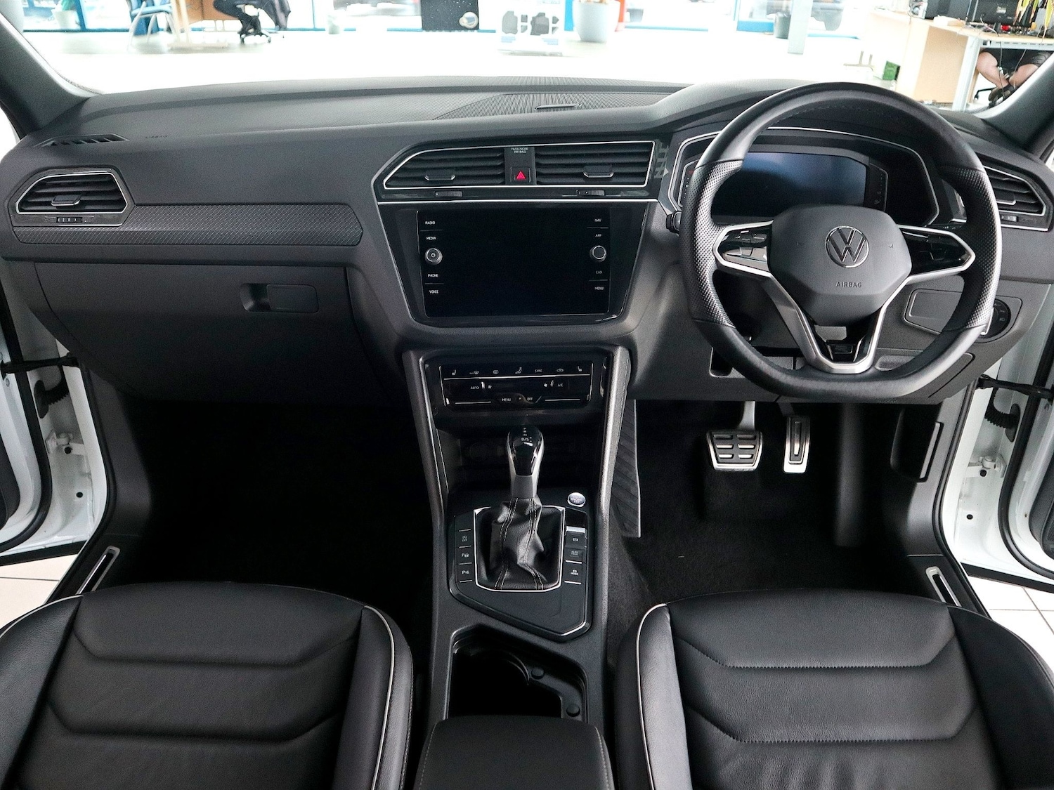 Used Volkswagen Tiguan 2021 for sale - 76281802: Photo 24