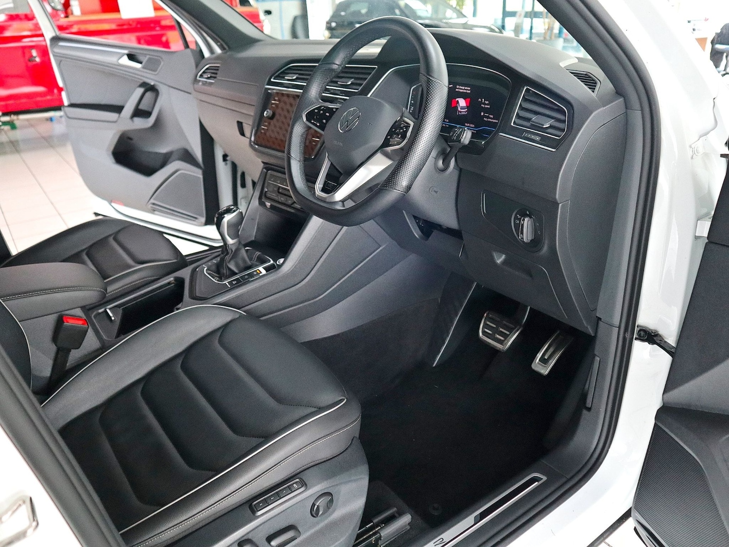 Used Volkswagen Tiguan 2021 for sale - 76281802: Photo 3