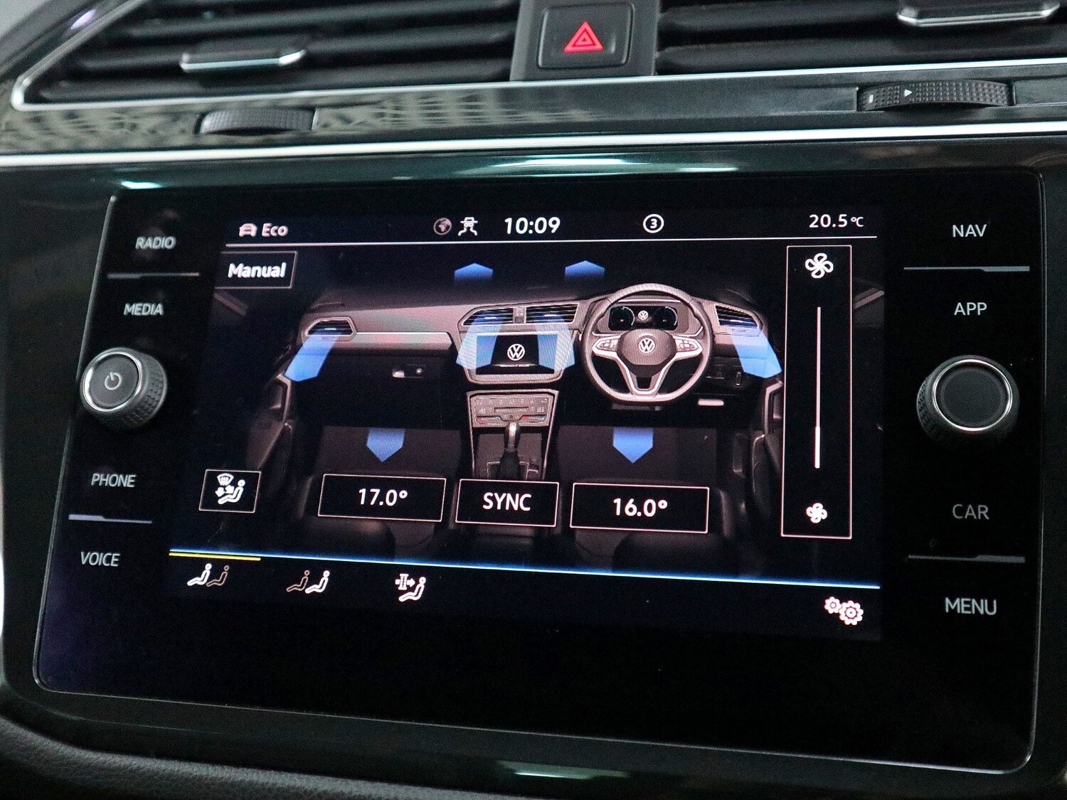 Used Volkswagen Tiguan 2021 for sale - 76281802: Photo 38