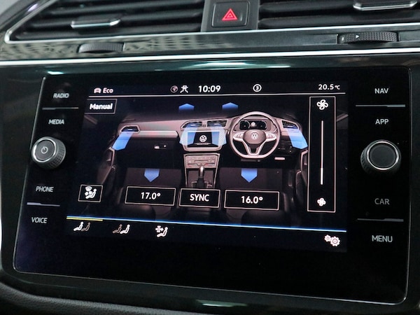 Used Volkswagen Tiguan 2021 for sale - 76281802: Photo 38