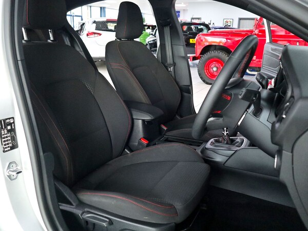 Used Ford Focus 2023 for sale - 74179387: Photo 17