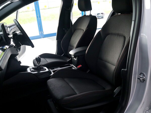 Used Ford Focus 2023 for sale - 74179387: Photo 21