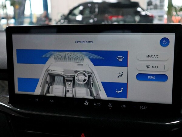 Used Ford Focus 2023 for sale - 74179387: Photo 33