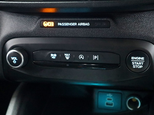 Used Ford Focus 2023 for sale - 74179387: Photo 35