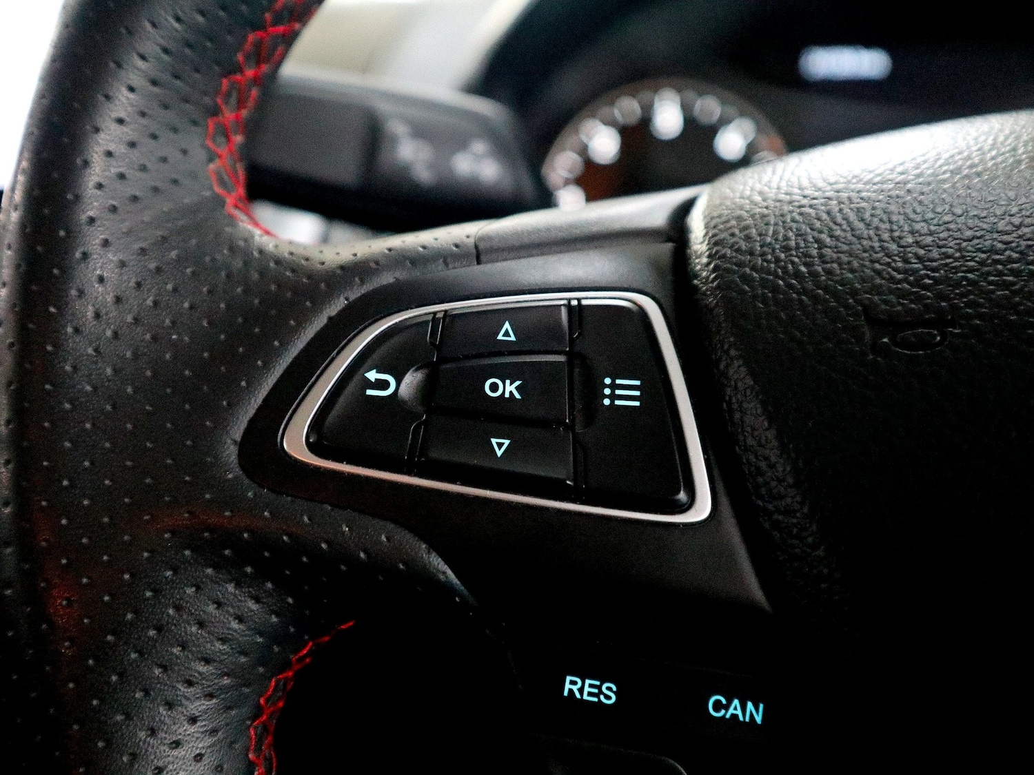 Used Ford Ecosport 2018 for sale - 76897211: Photo 40