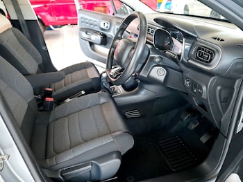 Used Citroen C3 2021 for sale - 76583393: Photo