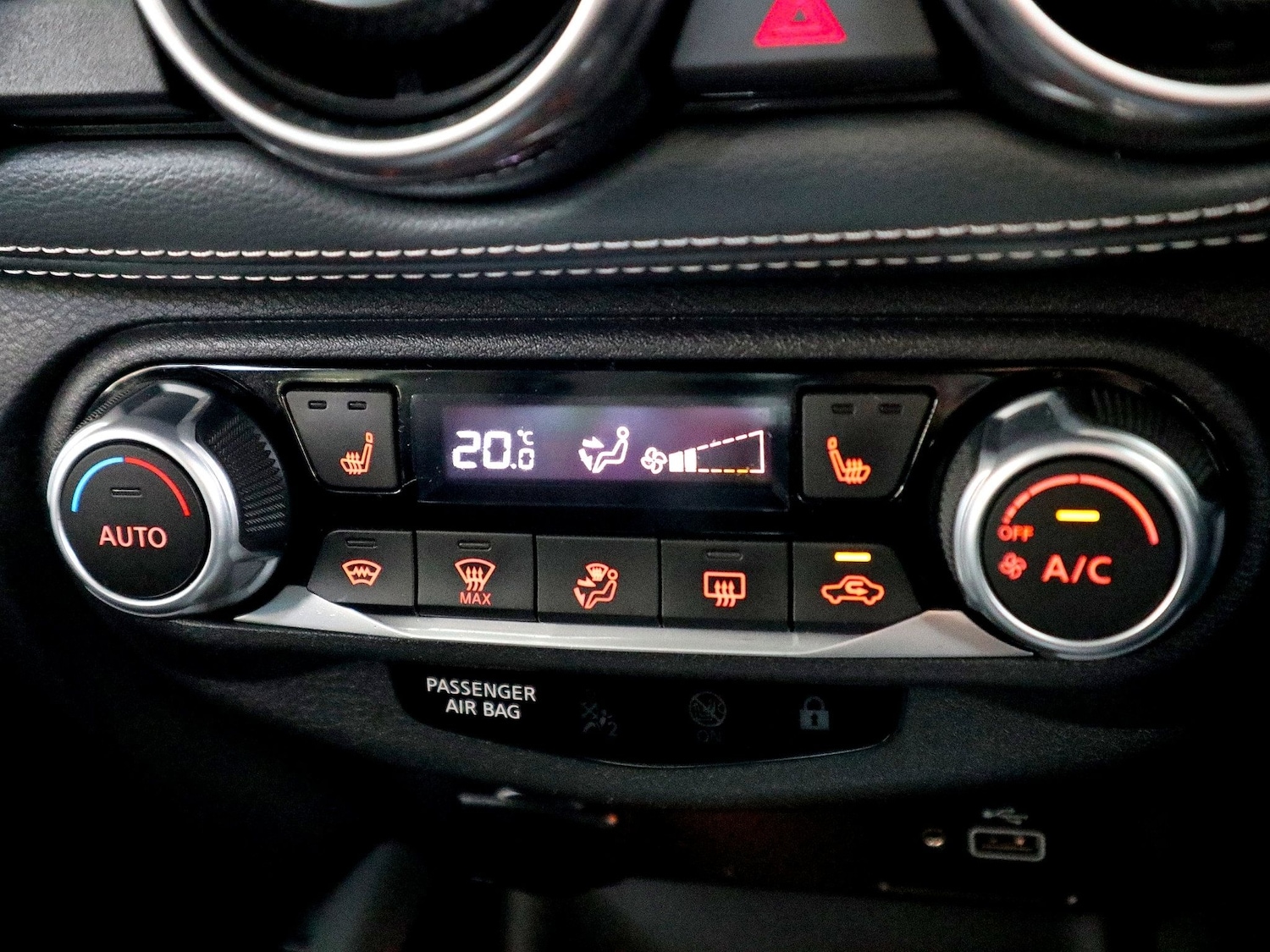 Used Nissan Juke 2020 for sale - 76497634: Photo 35