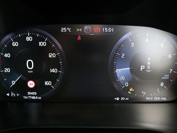 Used Volvo XC40 2020 for sale - 74711252: Photo 25