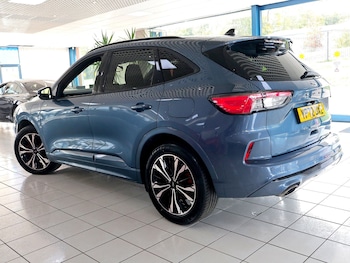 Used Ford Kuga 2022 for sale - 76347402: Photo