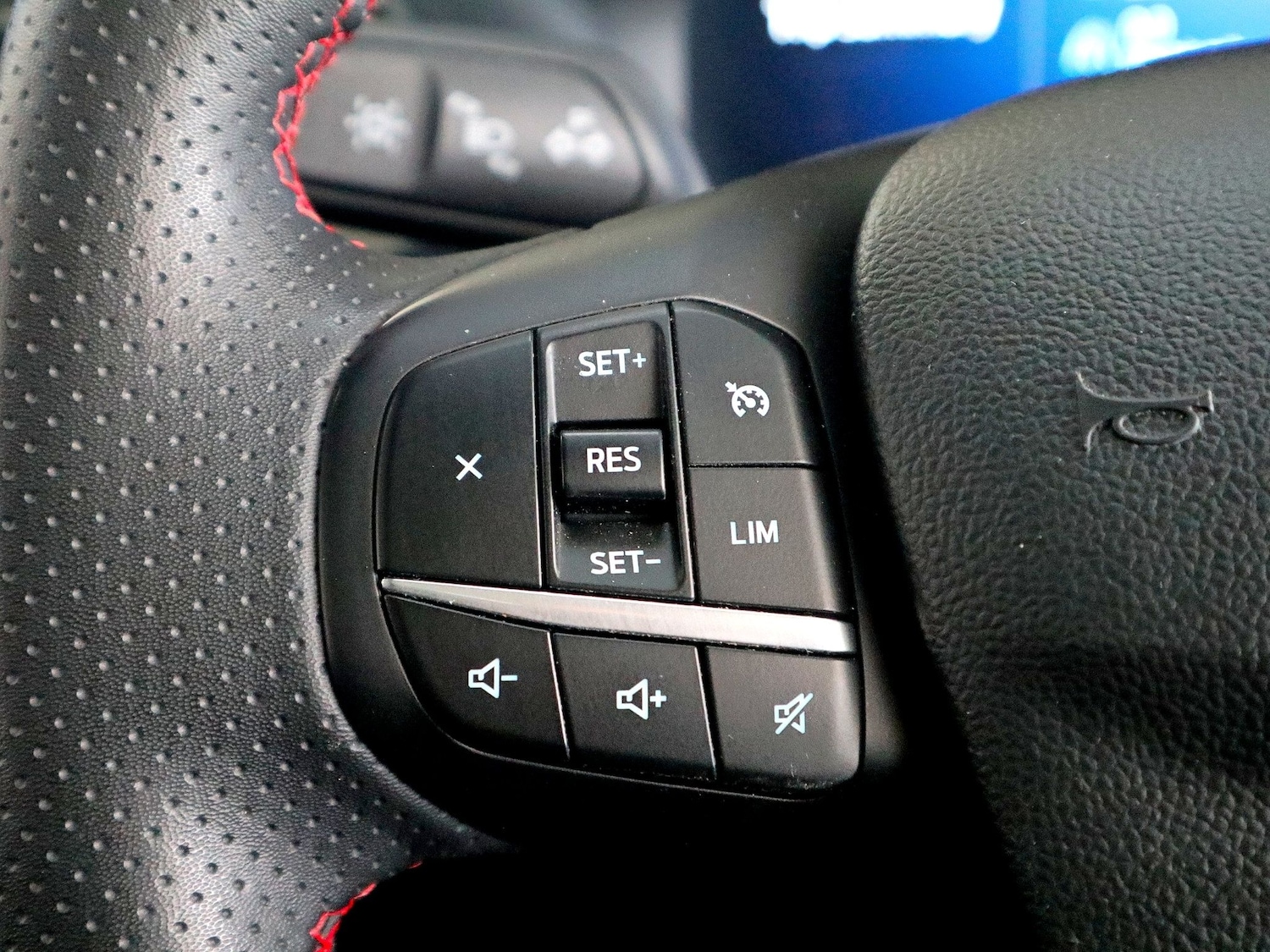 Used Ford Kuga 2022 for sale - 76347402: Photo 44