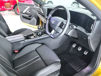 Used Vauxhall Astra 2023 for sale - 79439641: Photo