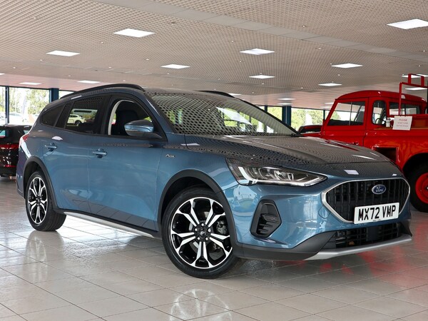 Used Ford Focus 2023 for sale - 74179315: Photo 1