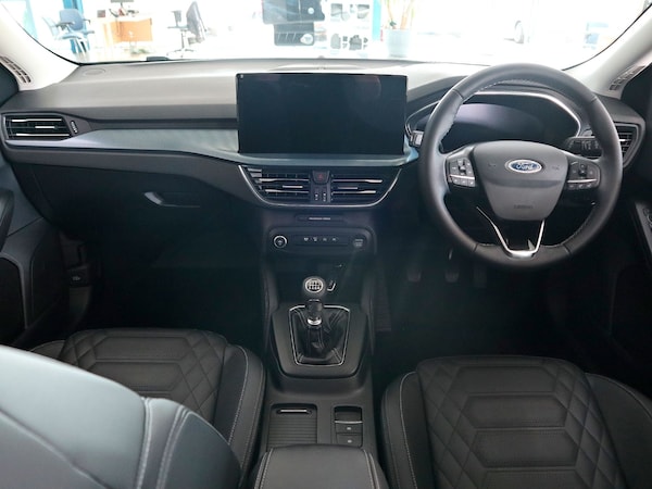 Used Ford Focus 2023 for sale - 74179315: Photo 21