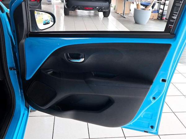 Used Toyota AYGO 2018 for sale - 75731491: Photo 21