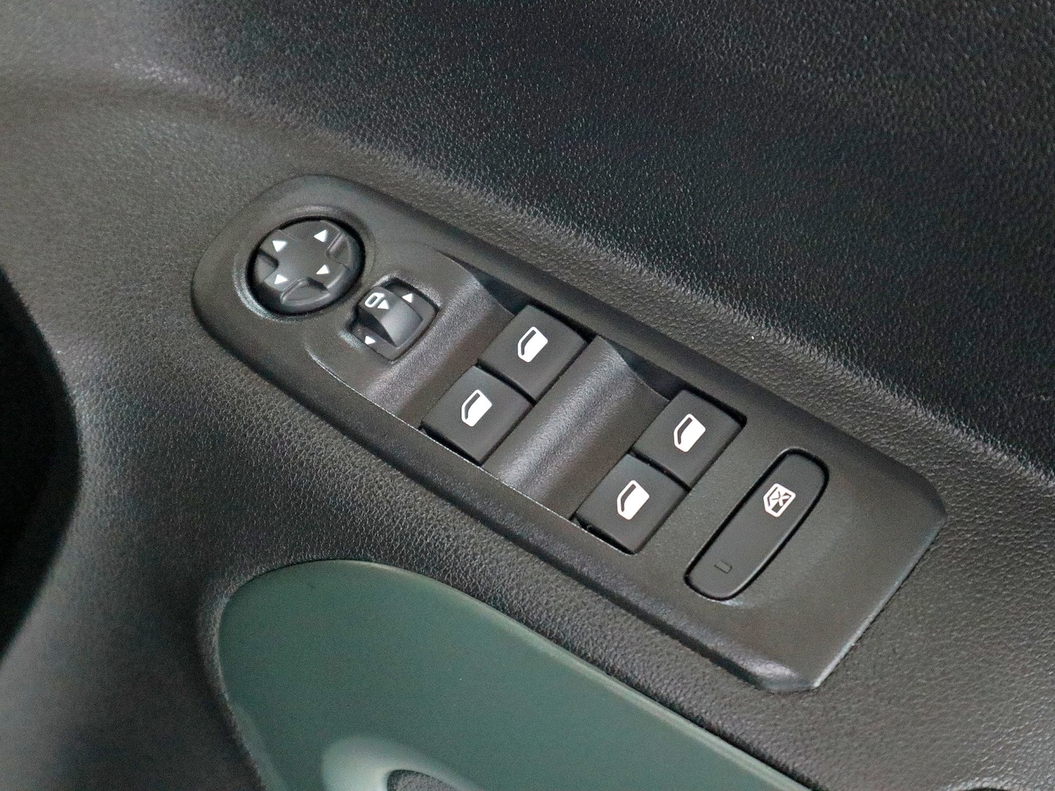 Used Citroen Berlingo 2023 for sale - 77107824: Photo 29