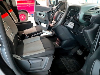 Used Citroen Berlingo 2023 for sale - 77107824: Photo