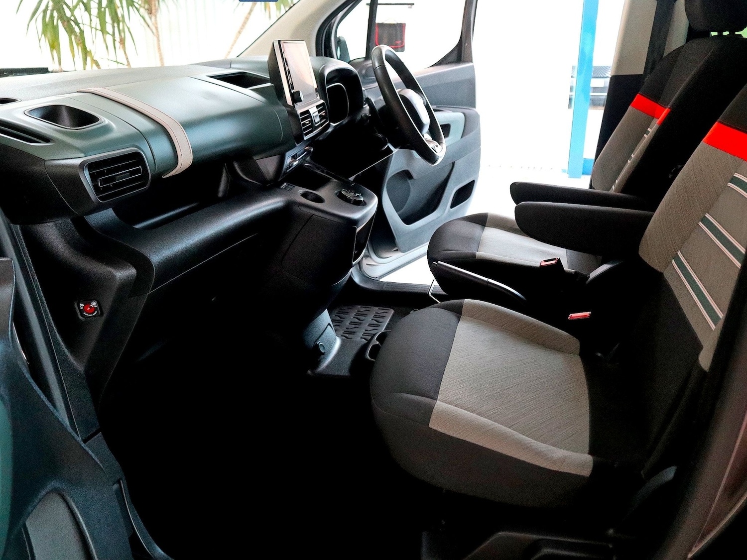 Used Citroen Berlingo 2023 for sale - 77107824: Photo 4