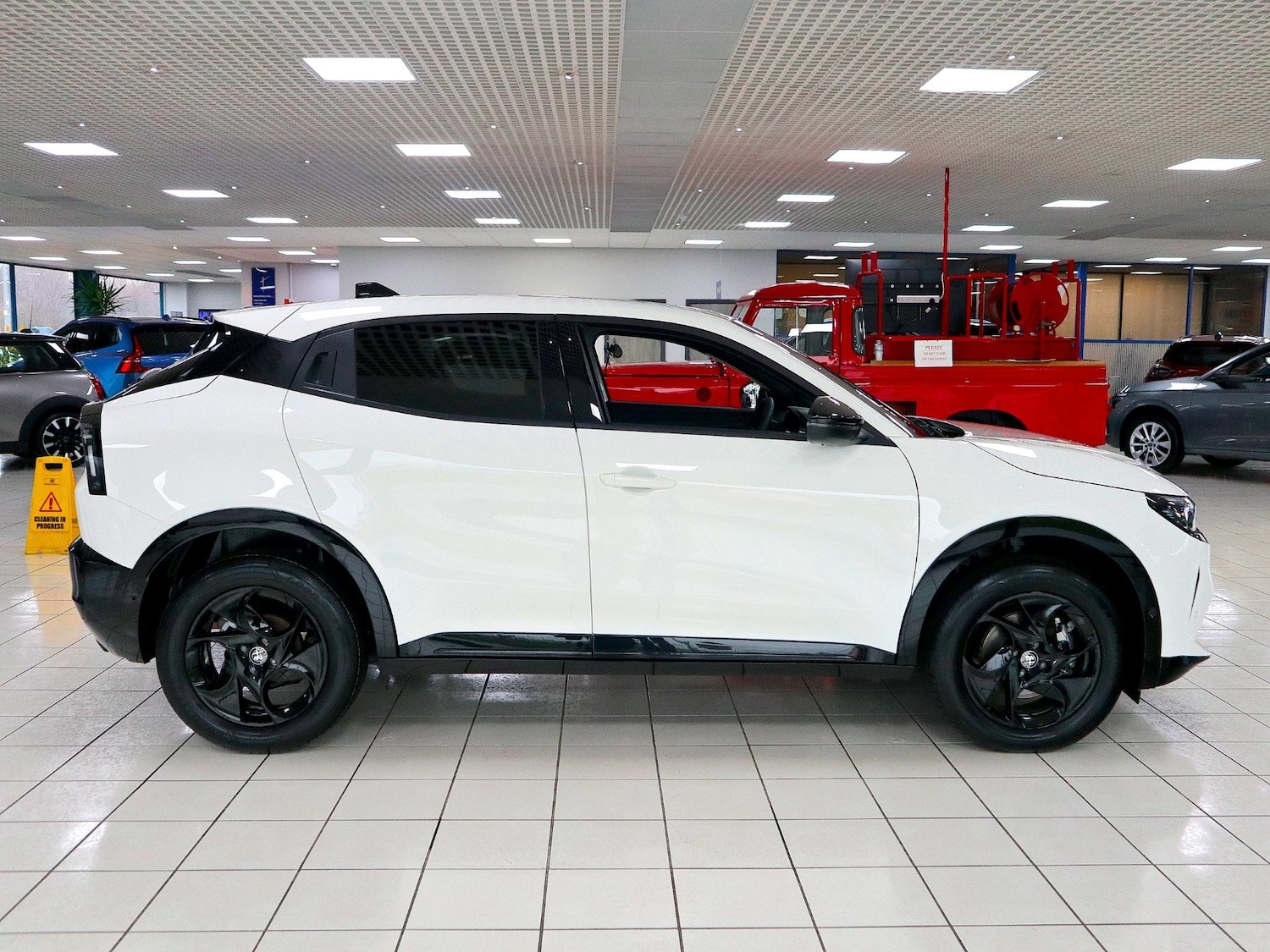 Used Alfa Romeo Junior 2025 for sale - 77303920: Photo 15